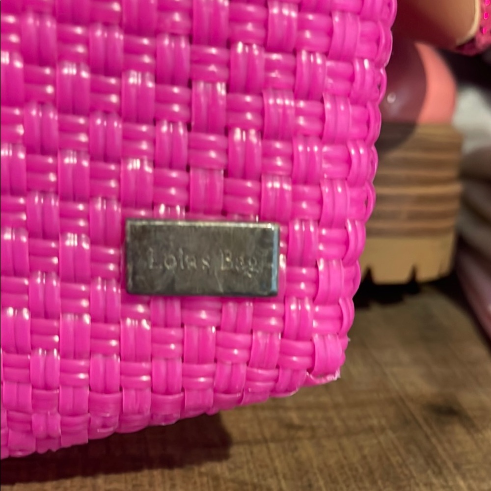 Vibrant Pink Geometric Pattern Tote - image 2